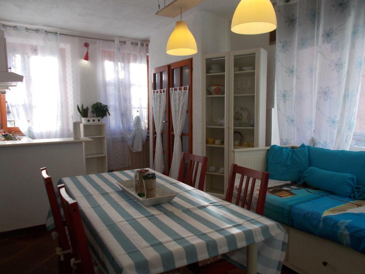 Il Granello Di Senape B&B Palazzo Canavese Luaran gambar